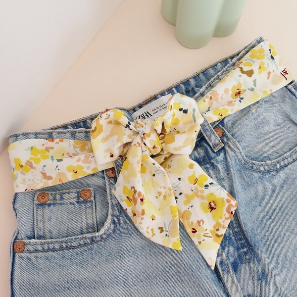 Foulard/bandeau fleuri jaune