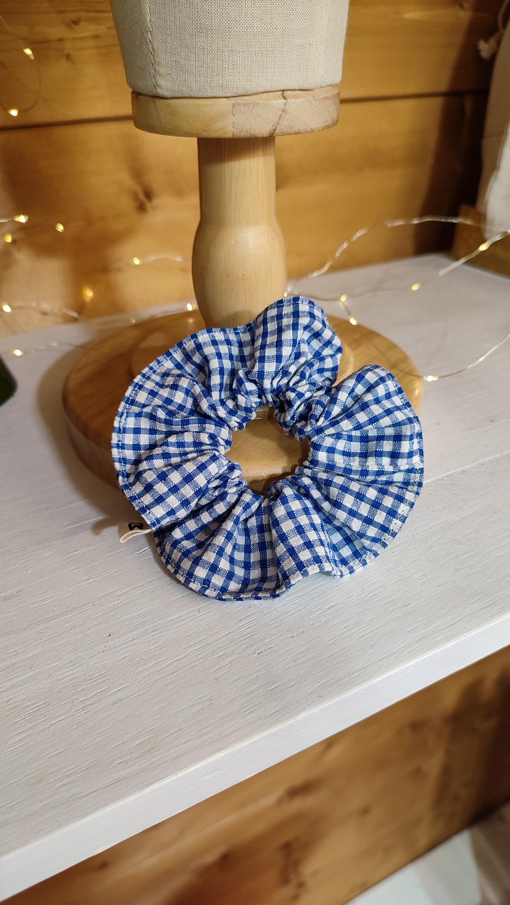 BELLA Chouchou Large Blue♡ Chouchou Satiné extra-large Baby blue | Boutique du Cheveu