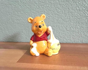 Dixie Disney Winnie the Pooh Cup Dispenser Tigger Honey Pot
