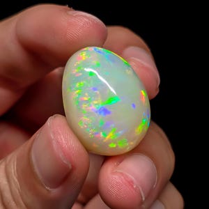 37.5 Ct Natural Ethiopian Opal Loose Gemstone Pear Cabochon Multi-Color Fire Play 24x19x15 mm