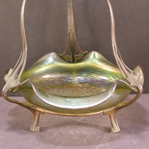 Early 1900&#39;s Art Nouveau LOETZ Martele &quot;Diaspora&quot; Bronze Holder Bride Basket Centerpiece