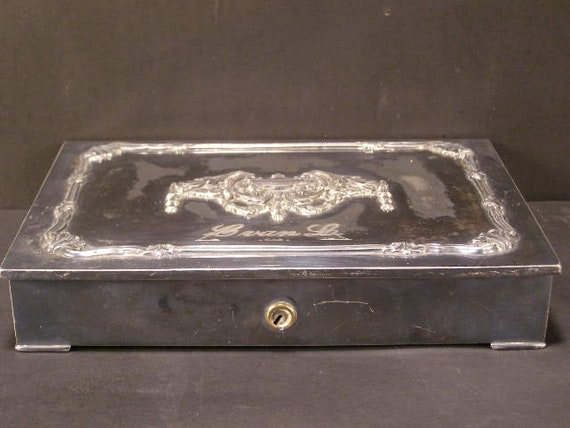 19 c Antique Silver Relief Ormolu Dresser Jewelry… - image 1