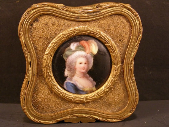 Fine Antique French Portrait Miniature, c.1700s, Gentleman in Powdered –  Antiques & Uncommon Treasure