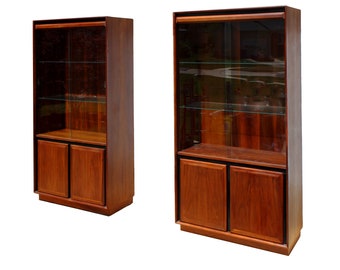 1970s MCM China Display Cabinets by Merton Gershun for Dillingham in Ebony & Walnut, A Pair - Mid Century Modern Danish Modern Post Modern