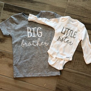 Big brother little sister outfit set- baby shower gift- newborn photo outfits- sibling set- grey and white
