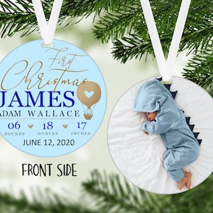Anuncio del primer nacimiento navideño del bebé. Adorno navideño personalizado con imagen de bebé opcional. imagen 1