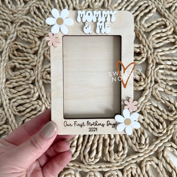 Fridge Photo Magnet | Mother's Day Gift | Wallet Size Photo Frame | first Mother’s Day photo frame | gift for mom | gift for grandma