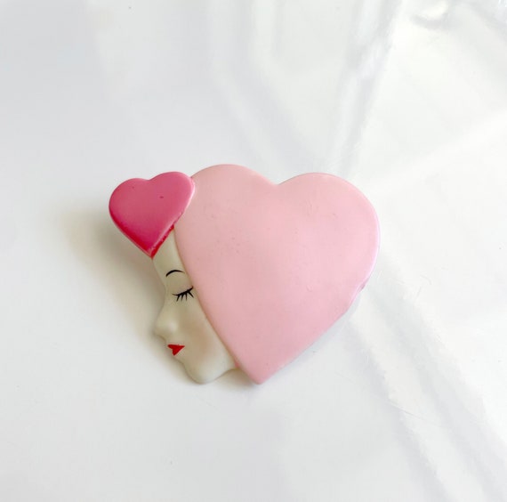 80's Vintage Lady Head Brooch & Her 2 Hearts-2 To… - image 1