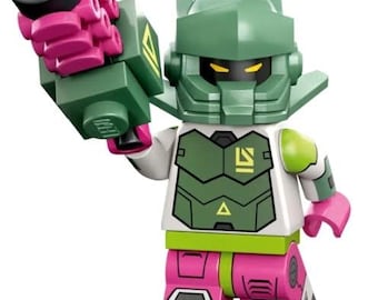 Robot Warrior New LEGO Series 24 Minifigure 70137 RETIRED Collectible