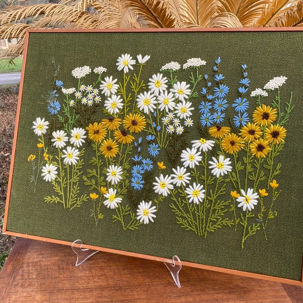 Vintage Large Framed Handmade Crewel Wall Art Daisies Flowers Yarn Craft