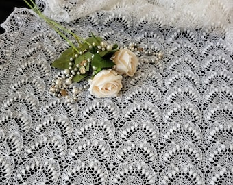 Hand-knitted Haapsalu shawl/ Estonian lace "Queen Silvia pattern"