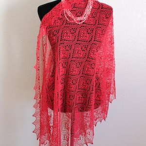 Knitted Estonian lace/ Haapsalu shawl &quot;Voice of the Heart&quot;