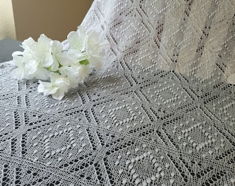 Estonian lace Haapsalu shawl "Belt pattern" , light gray