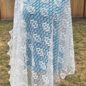 Estonian lace Haapsalu shawl &quot;Chequerd” pattern, white