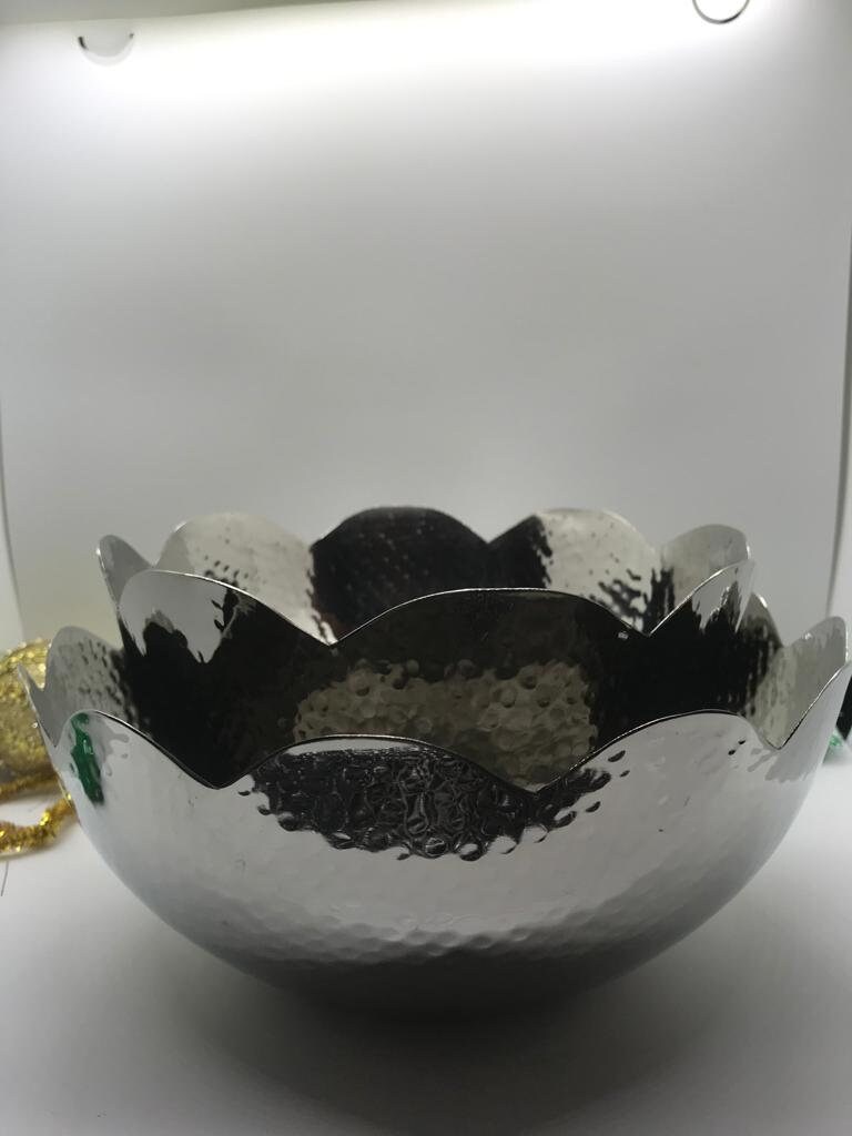 Scallop Fruit Bowls SET of 2,Chip n Dip Set,Centerpiece Bowls,Host Hostess Gifts,Salad Bowl, Holiday Table, Independence Day Gifts