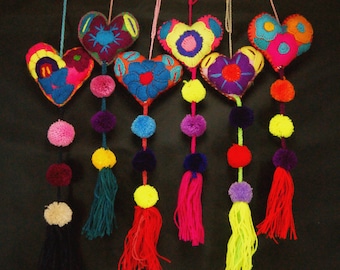 Embroidered hearts set of 6 | Valentines heart | Mexican handcraft | felt hearts | heart pompom tassel | wedding favors | Mexican hearts