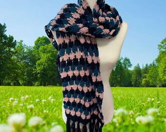 Jaybird Scarf Crochet Pattern, PDF pattern, pattern to crochet a winter scarf, women's scarf, man's scarf, crochet gift