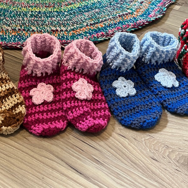 Crochet Slippers Pattern, Crochet booties, slippers for the family, PDF Pattern, easy fast quick woman gift, christmas gift, men kids girls