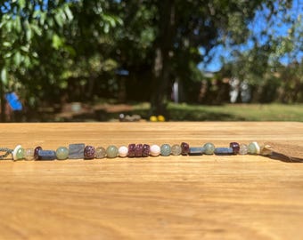 8" Chrysoprase, Rutilated Quartz, Spiny Oyster, Kyanite, and Queen Conch, Bracelet High-Quality