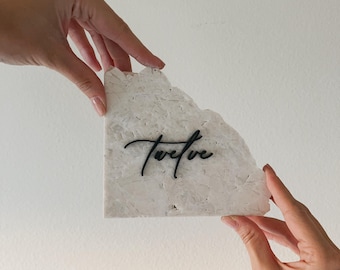 Gedeconstrueerd daglicht marmeren tafelnummers | Trouwborden | Evenementborden | Aangepaste borden | Marmeren decor | Natuurlijk marmer | Luxe + linnen