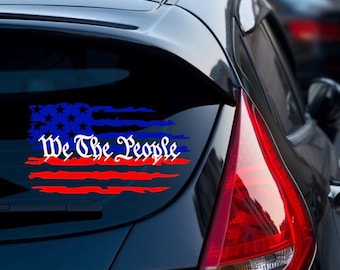 Vinilo adhesivo con la bandera estadounidense desgastada: "We The People" (Nosotros, el pueblo) para el parachoques del coche.