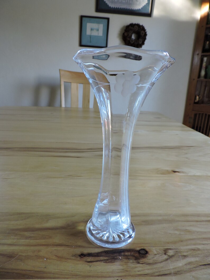 Etched Glass Swung Vase Vintage Clear Glass Stretch Bud Vase Etsy