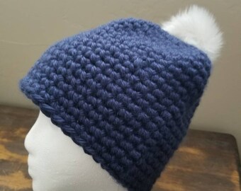 Women's navy chunky hat with fur pompom, women's navy chunky beanie with fur pompom, women's winter hat, women's warm hat, navy hat fur pom