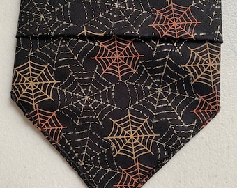 Spinnenwebben Bandana