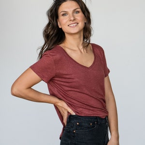 Linen jersey V-neck short sleeve top