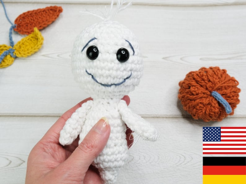 Smiling Halloween Ghost crochet amigurumi pattern listing photo by Yarnhild