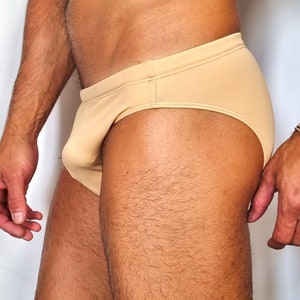 Men&#39;s Speedo gay leather swim briefs. 100% handmade. Very sexy and comfortable. With an inner lining and drawstring.