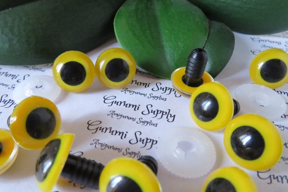 15mm Yellow Iris Black Pupil Round Safety Eyes and Washers: 2