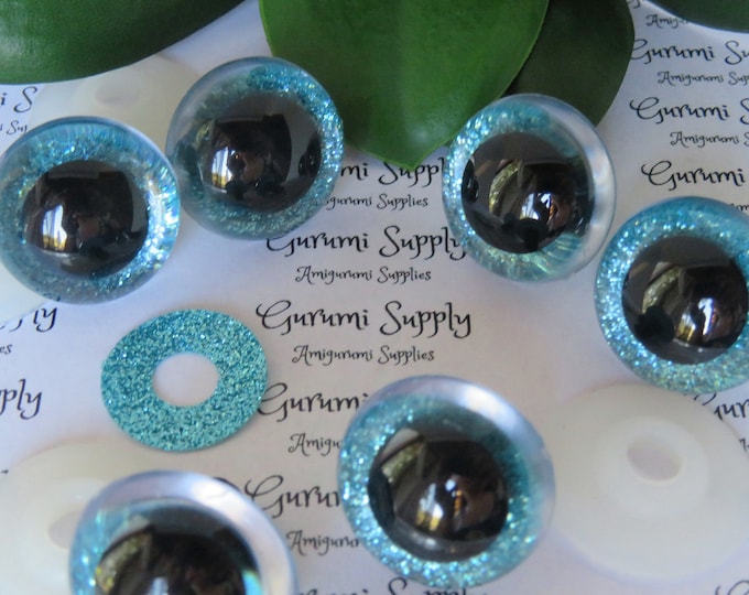 24mm Clear Round Plastic Safety Eyes with Light Blue Glitter Non-Woven Slip Iris, Black Pupil and Washers: 1 Pair - Amigurumi / Doll / Toys