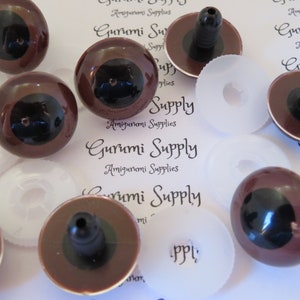 20mm Brown Iris Black Pupil Round Safety Eyes and Washers: 1 Pair – Paint Free - Dolls/Amigurumi/Animals/Stuffed Creations/Crochet/Supplies