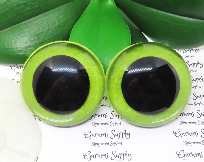 50mm Yellow Green Felt Iris Black Pupil Round Safety Eyes and Washers: 1 Pair - Dolls / Amigurumi / Animals / Toys / Stuffed Creations