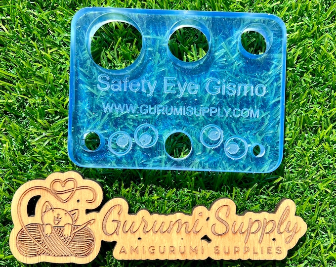 Safety Eye Gismo - Blue with Pearl - Rectangle - Safety Eye Tool - Eye Jig - Safety Eye Helper - Trapezoid - Amigurumi - Block Tool - Gizmo