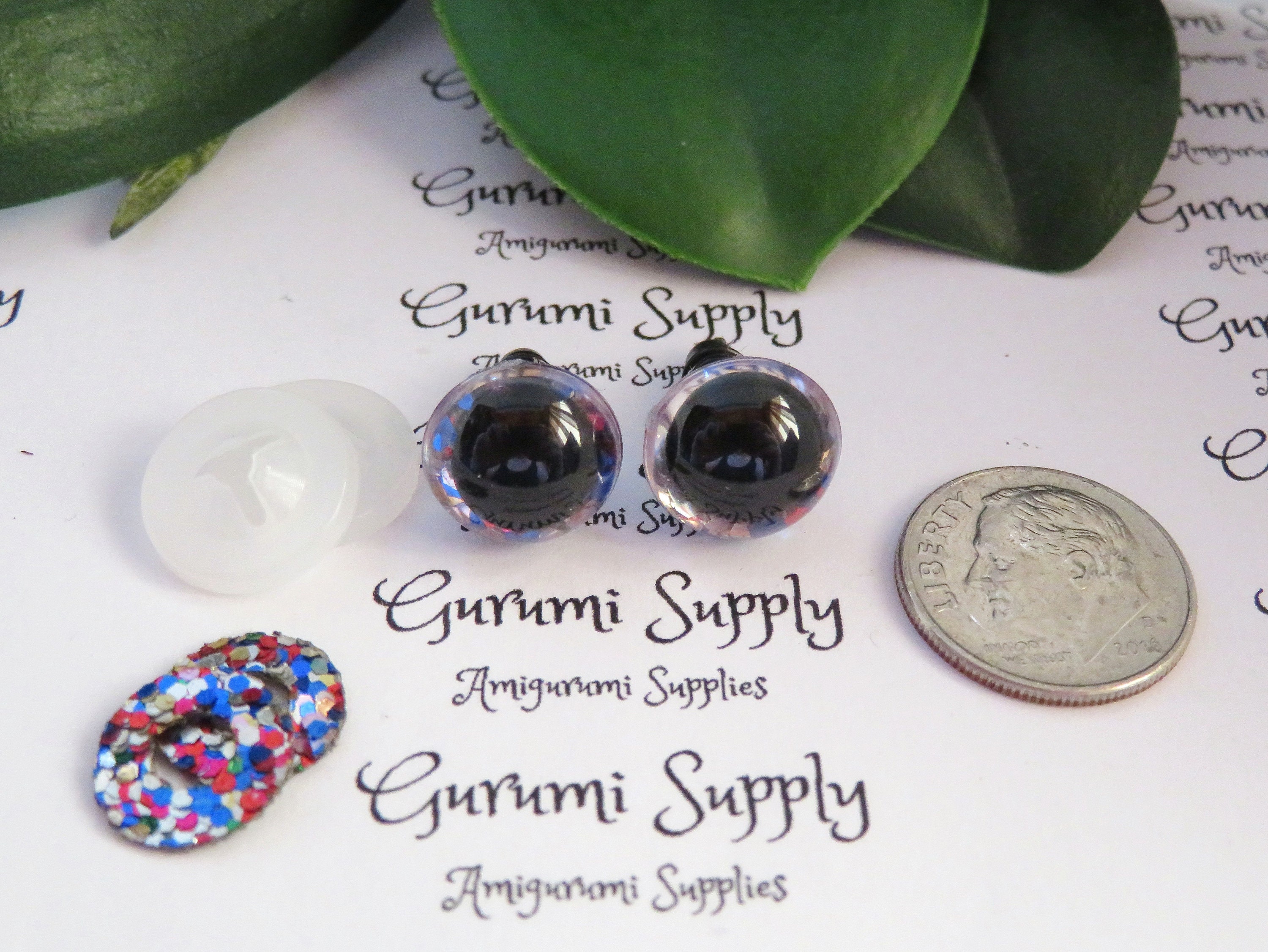 30mm Clear Round Safety Eyes with Blue Ice Glitter Non-Woven Slip Iris,  Black Pupil and Washers: 1 Pair - Doll / Amigurumi / Animal /Crochet