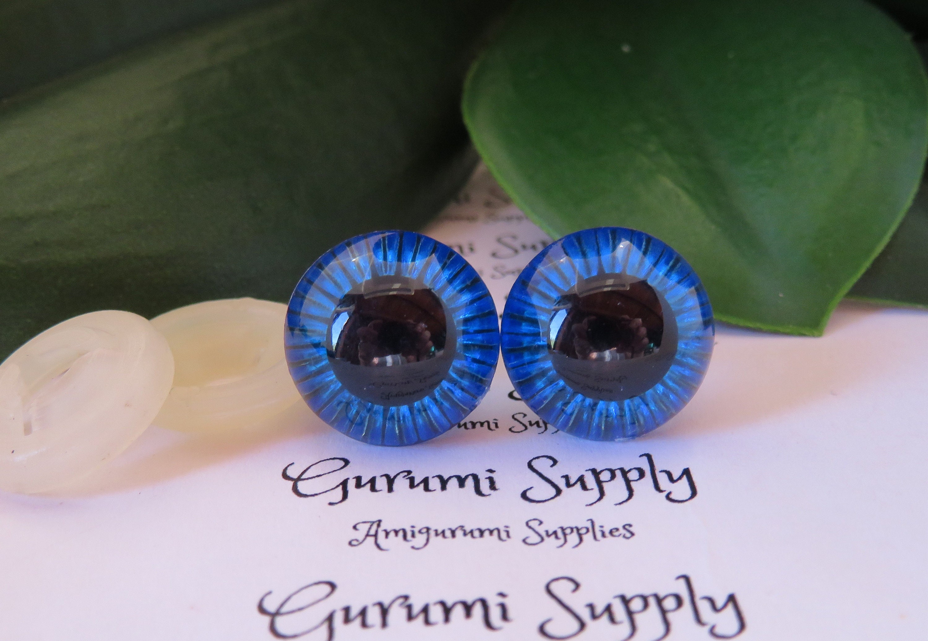 Hand Painted CENTERED Pupil Safety Eyes for Crochet Amigurumi Glitter  Holographic Iridescent One Pair With Backs 