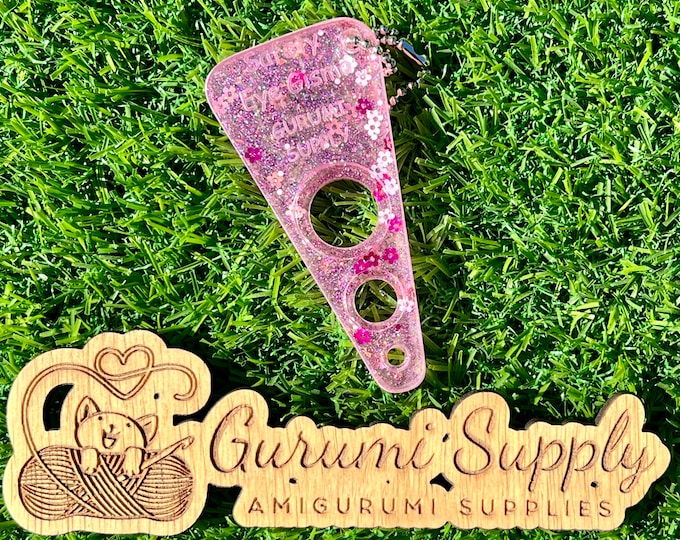 Safety Eye Gismo - Pink Petals Glitter - Triangle - Petite - On-the-Go - Keychain - Safety Eye Tool - Safety Eye Jig - Safety Eye Helper