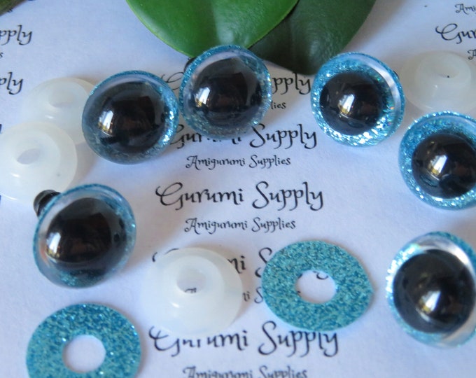 16mm Clear Round Plastic Safety Eyes with Light Blue Glitter Non-Woven Slip Iris, Black Pupil and Washers:  1 Pair - Amigurumi/Animal/Knit
