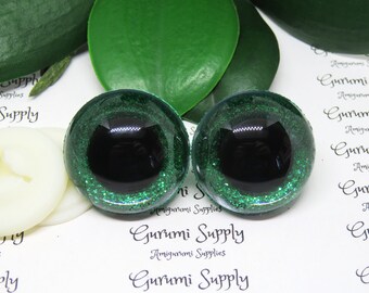 30mm Clear Round Plastic Safety Eyes with an Green Glitter Non-Woven Slip Iris, Black Iris and Washers: 1 Pair - Amigurumi / Crochet / Knit