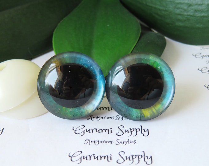 25mm Blue-Green Iris 3D Style Trapezoid Safety Eyes and Washers: 1 Pair - Amigurumi / Animals / Stuffed Creations / Crochet / Craft Supplies