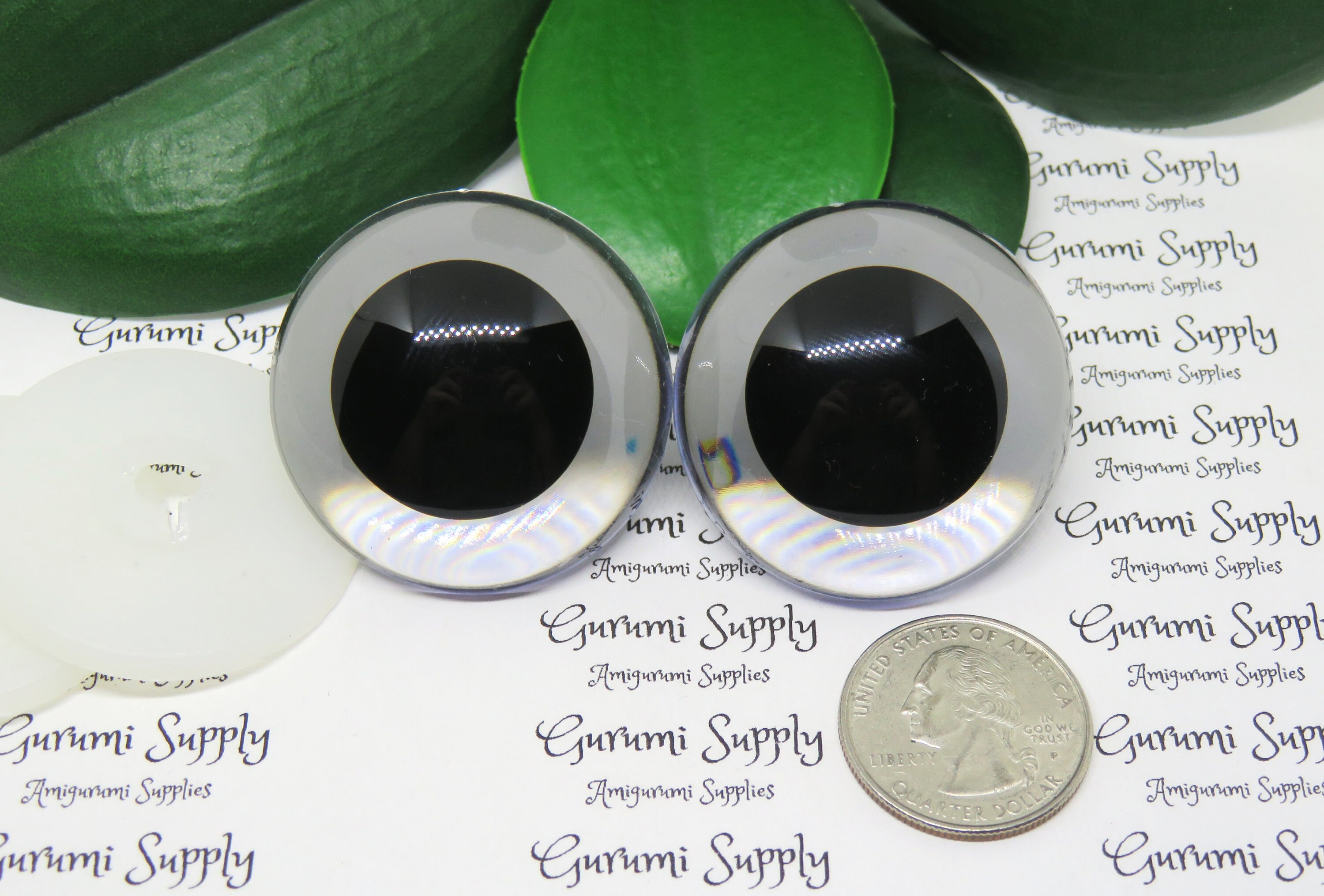 40mm Red Brown Iris Black Pupil Round Safety Eyes and Washers: 1 Pair -  Dolls / Amigurumi / Animals / Stuffed Creations / Large Eyes