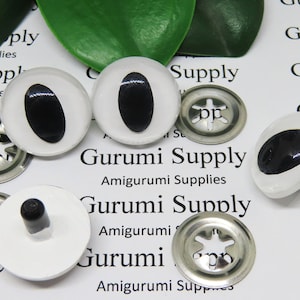 21mm Hand Painted White Color Iris Black Pupils Round Cat Style Safety Eyes and Washers: 1 Pair – Dragon / Amigurumi / Animal / Creation
