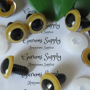 15mm Lt Brown/ Beige Iris Black Pupil Round Safety Eyes and Washers: 2 Pairs - Doll / Amigurumi / Animal / Stuffed Creation / Crochet / Knit