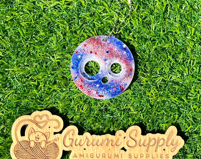 Safety Eye Gismo - Patriotic Stars and Stripes Glitter - On-the-Go - Keychain - Safety Eye Tool - Safety Eye Helper - Trapezoid - Amigurumi
