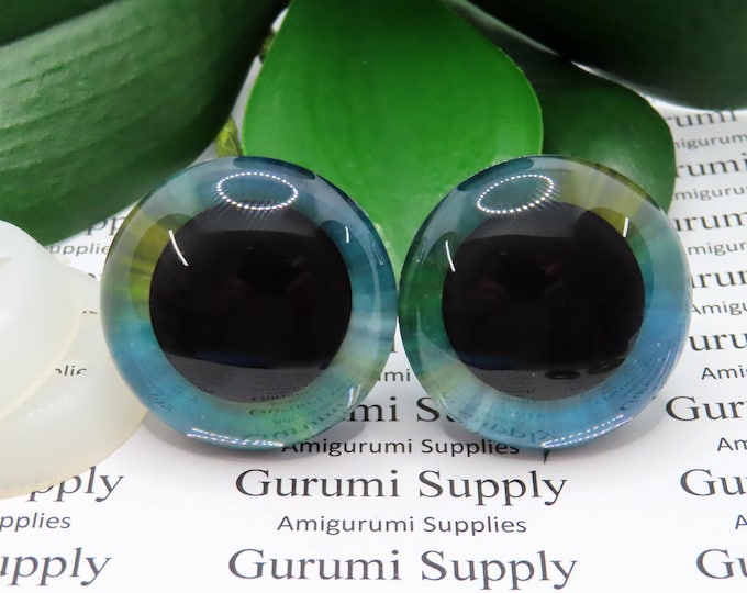 35mm Blue Green Iris 3D Style Trapezoid Safety Eyes and Washers: 1 Pair - Amigurumi / Animal / Stuffed Creations / Crochet / Craft Supplies