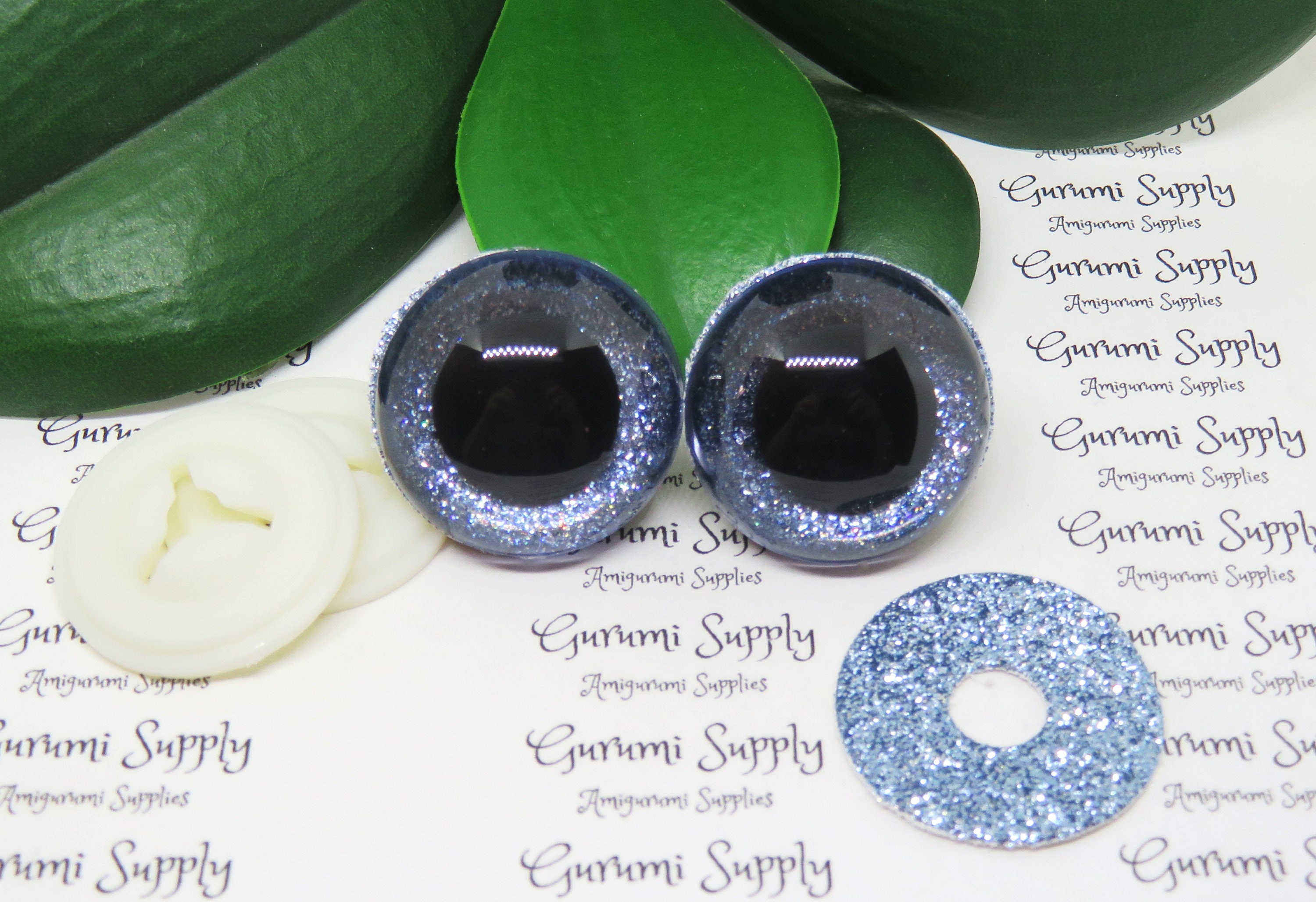 30mm Clear Round Safety Eyes with Blue Ice Glitter Non-Woven Slip Iris,  Black Pupil and Washers: 1 Pair - Doll / Amigurumi / Animal /Crochet