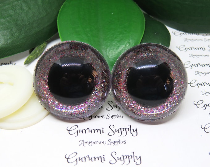 30mm Clear Round Plastic Safety Eyes with a Light Sparkle Glitter Non-Woven Slip Iris, Black Iris and Washers: 1 Pair - Crochet / Amigurumi