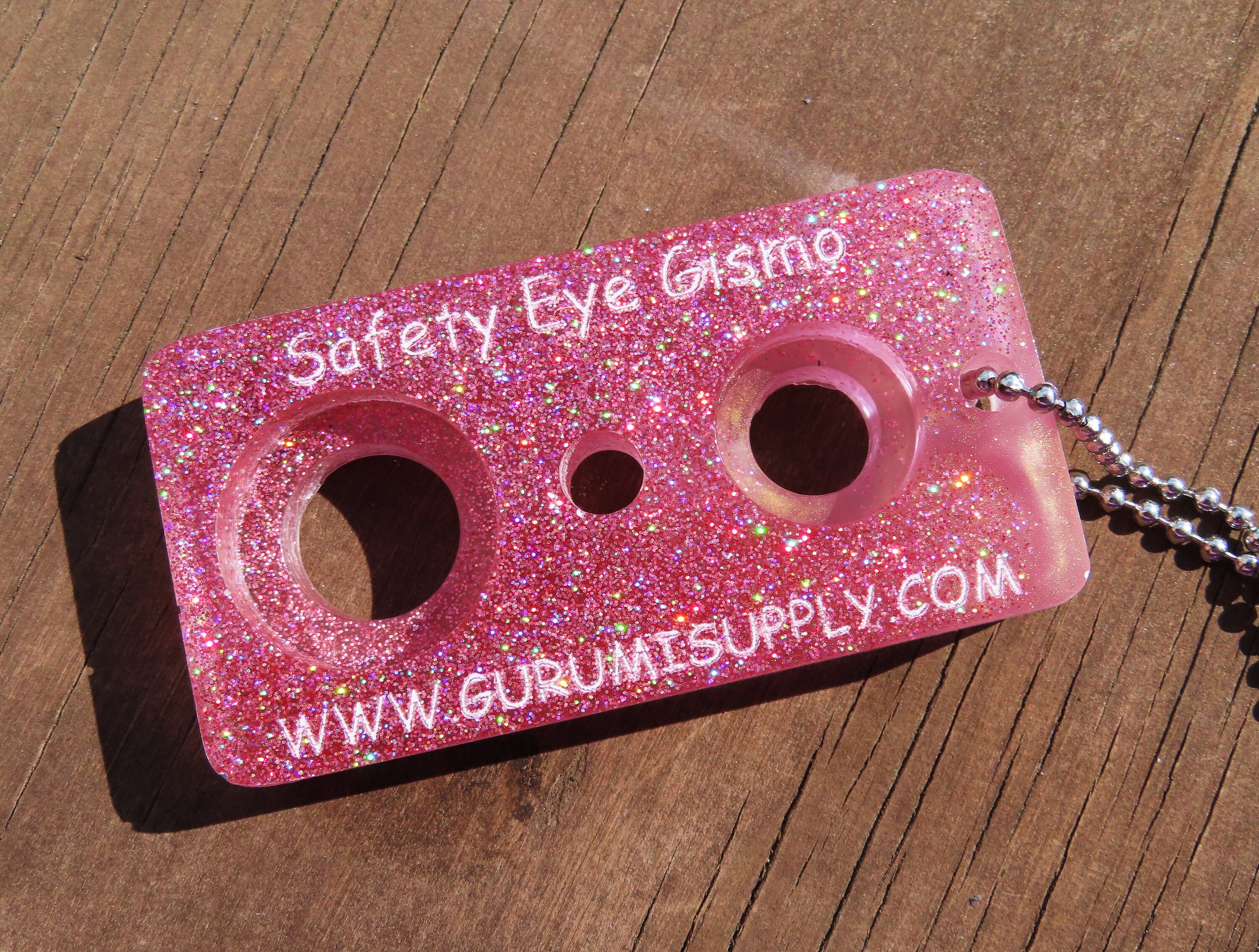 Safety Eye Gismo Blushing Gold Glitter Keychain Safety Eye Tool